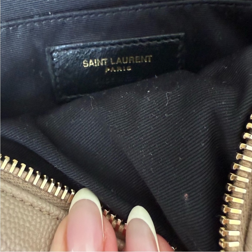 Yves Saint Laurent Beige Quilted Leather Crossbody Bag - Picture 9 of 9